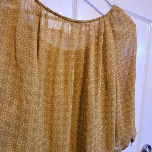 Joe fresh sheer flowy top size XS - Picture 2 of 14